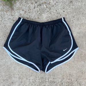 Nike Tempo
Women's Running Shorts